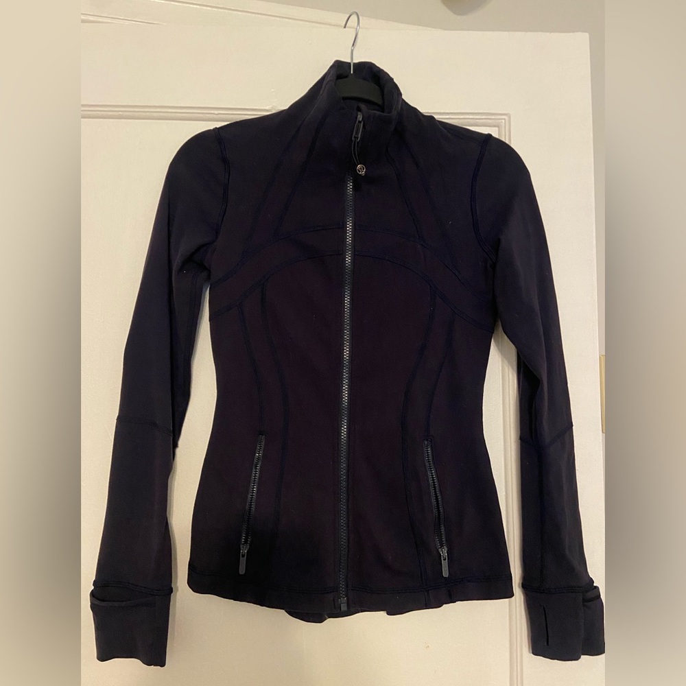 SOLD — Lululemon Define Jacket, Size 4, Navy Blue